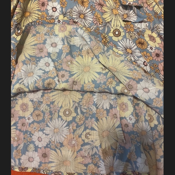 Pastel multicolor flowers long sleeves belted crossover dress NWT - Picture 4 of 10